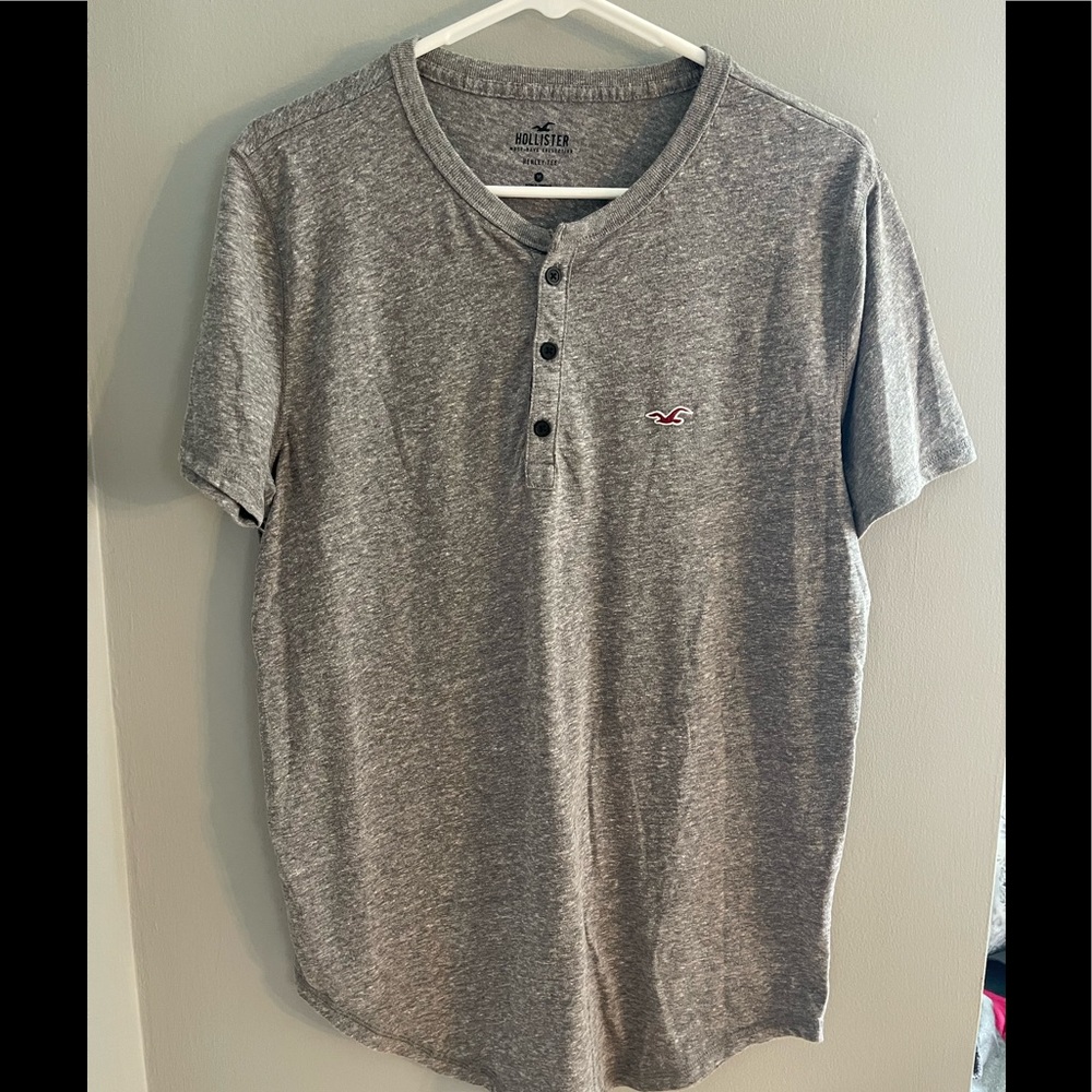 Hollister size Medium gray